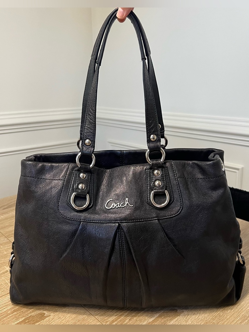 Coach Ashley Leather Carryall Satchel Shoulder Bag